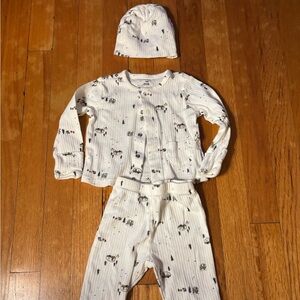 Gerber White Pajama Set with Cute Print